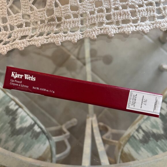 Kjaer Weis Lip Pencil in Faded - Picture 5 of 13